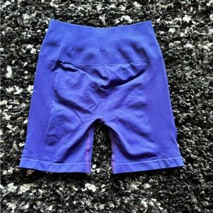 Aurola gym shorts